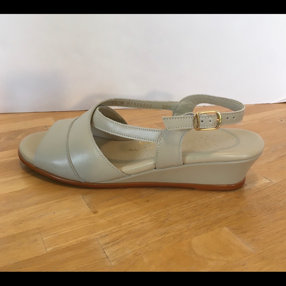 SAS Caress Low Wedge Summer Sandal Nude - Picture 2 of 8